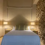 Stone Rustic شقة بلانيس