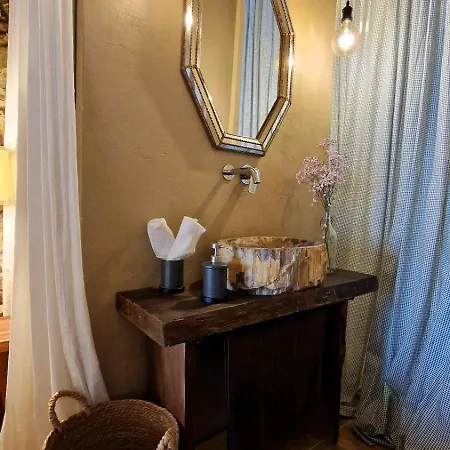 Stone Rustic Lejlighed Blanes